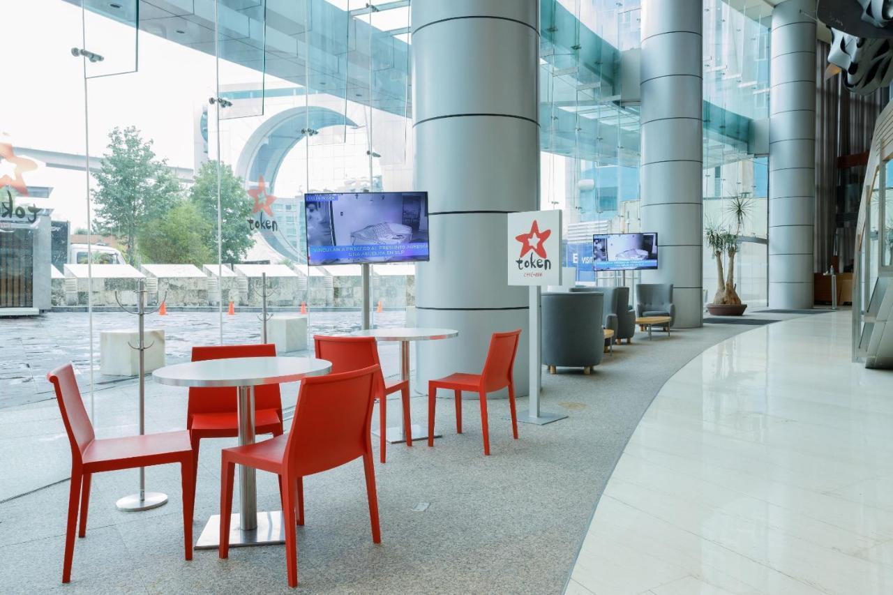 카미노 레알 산타페 호텔 멕시코 시 외부 사진 The lobby of the new building